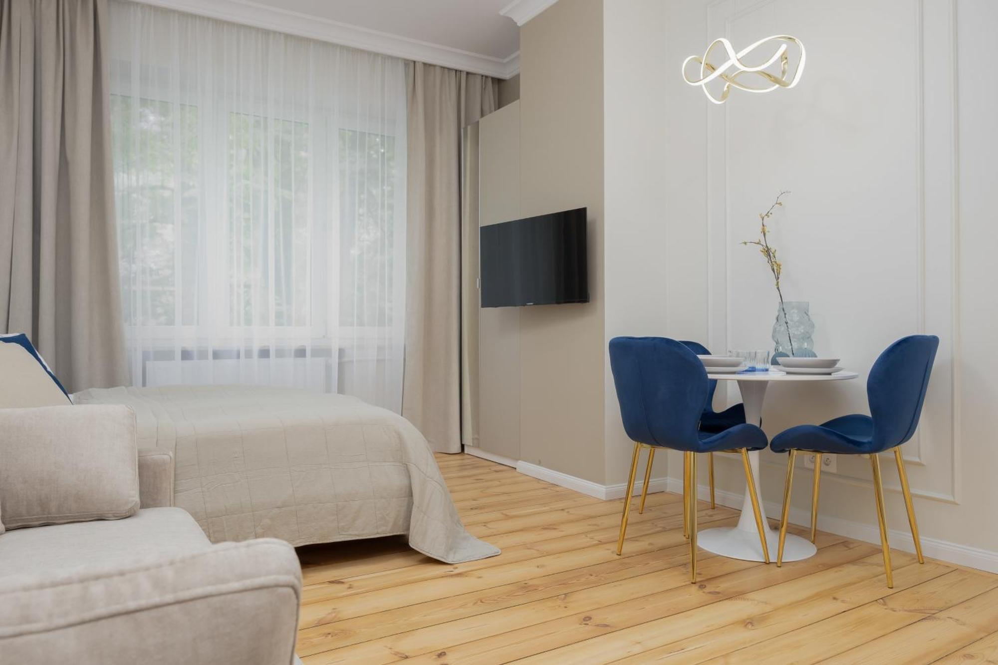 Elegant Apartments Grojecka In Warsaw By Noclegi Renters Buitenkant foto